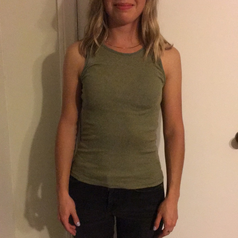 Michael Stars 100% American comfortable tank top!